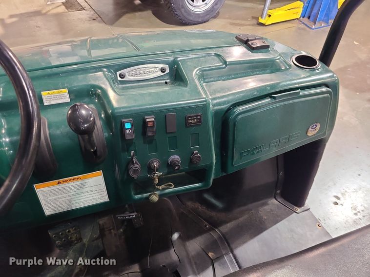 image for item LH9913 2005 Polaris Ranger 6x6  utility vehicle