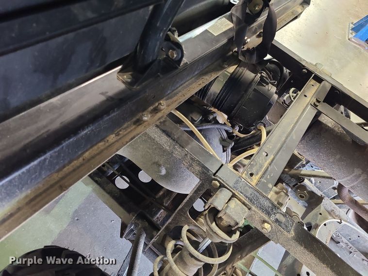 image for item LH9913 2005 Polaris Ranger 6x6  utility vehicle