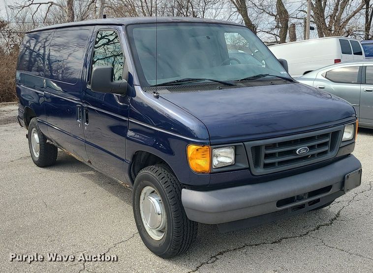 image for item LH9915 2006 Ford E350 Super Duty  van