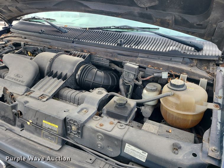 image for item LH9915 2006 Ford E350 Super Duty  van