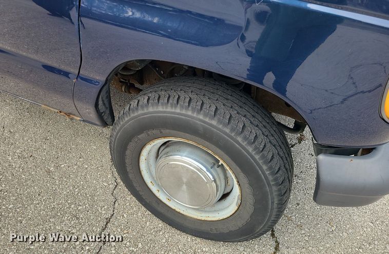 image for item LH9915 2006 Ford E350 Super Duty  van