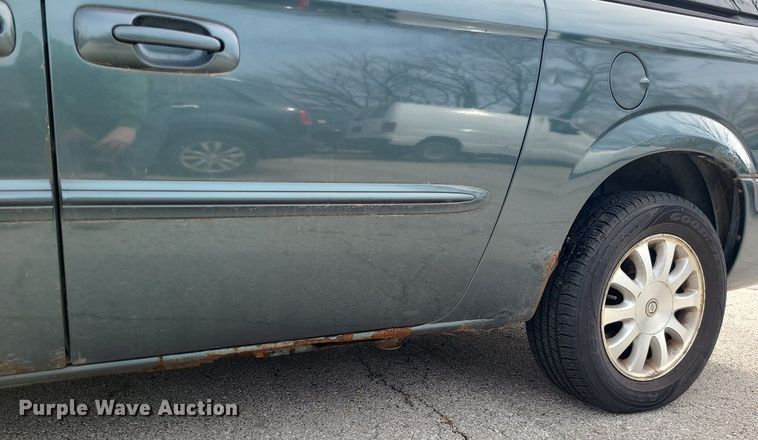 image for item LH9916 2003 Chrysler Town & Country LX  van