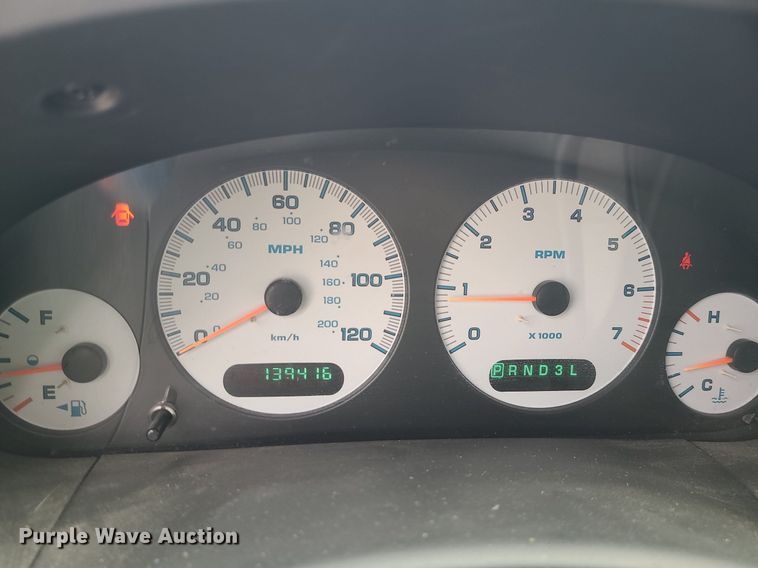 image for item LH9916 2003 Chrysler Town & Country LX  van