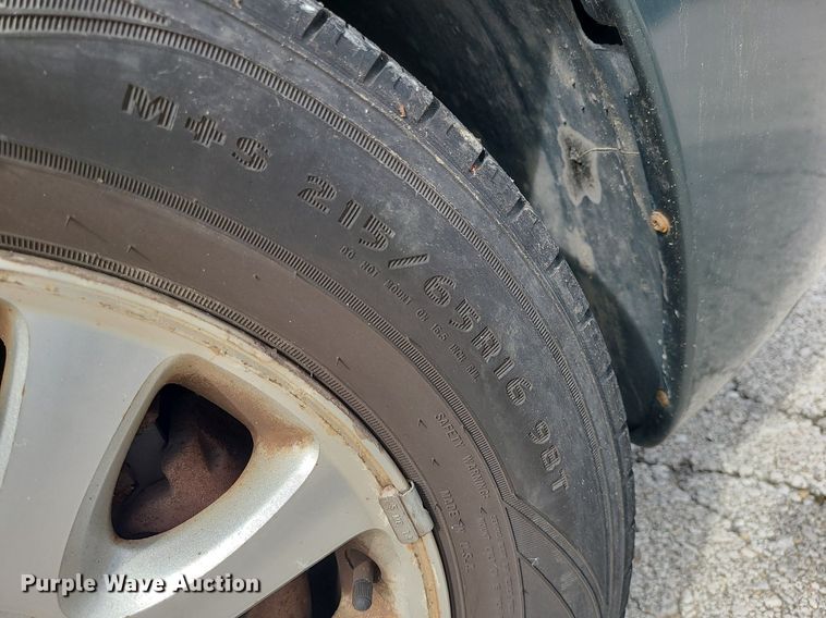 image for item LH9916 2003 Chrysler Town & Country LX  van