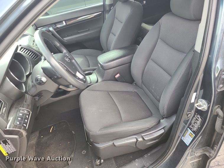 image for item LH9918 2011 Kia Sorento  SUV