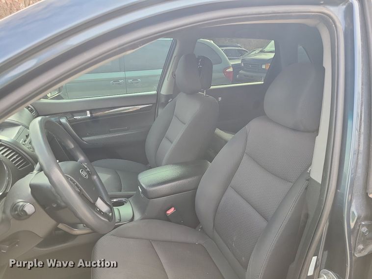 image for item LH9918 2011 Kia Sorento  SUV