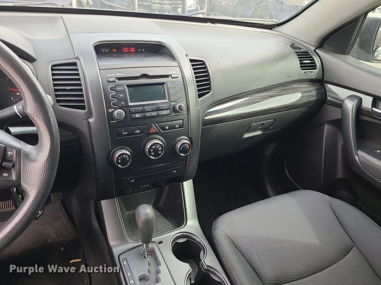 image for item LH9918 2011 Kia Sorento  SUV