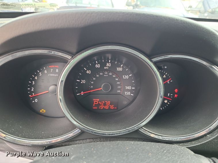 image for item LH9918 2011 Kia Sorento  SUV