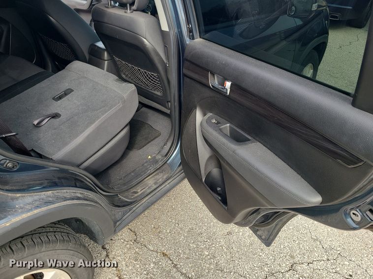 image for item LH9918 2011 Kia Sorento  SUV