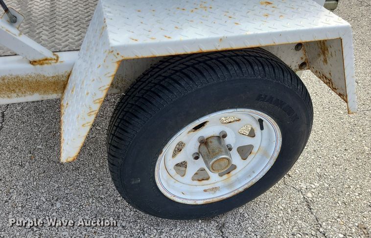 image for item LH9919 Radar trailer