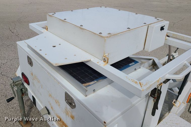 image for item LH9919 Radar trailer