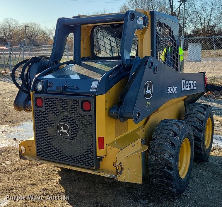 image for item LH9932 2014 John Deere 320E  skid steer loader