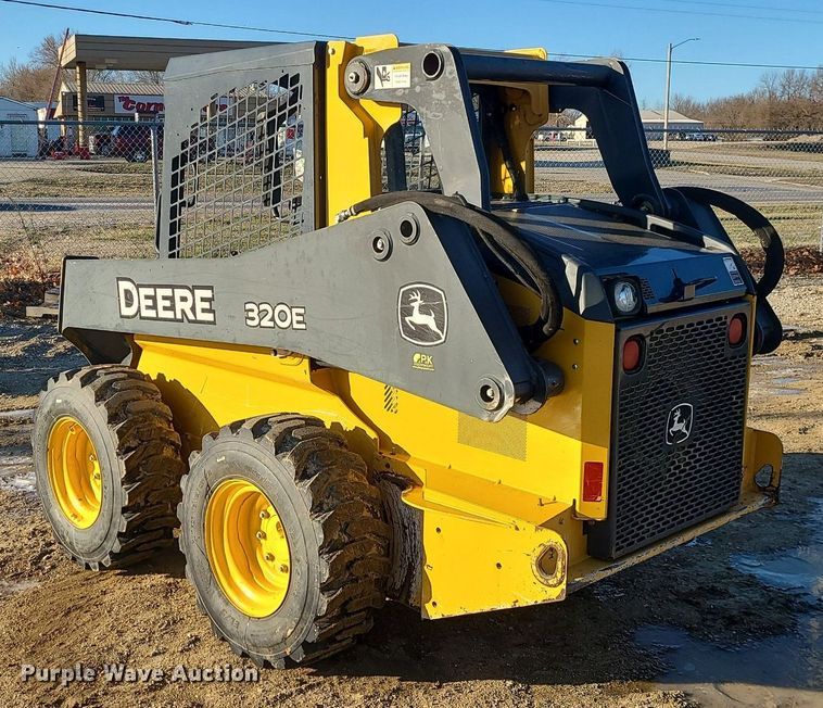 image for item LH9932 2014 John Deere 320E  skid steer loader
