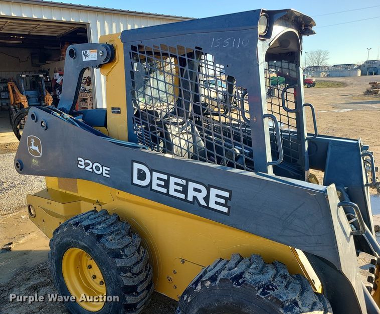 image for item LH9932 2014 John Deere 320E  skid steer loader