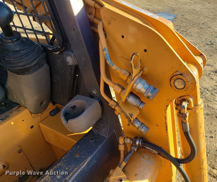 image for item LH9933 2008 Case 420CT Series 3  tracked skid steer loader