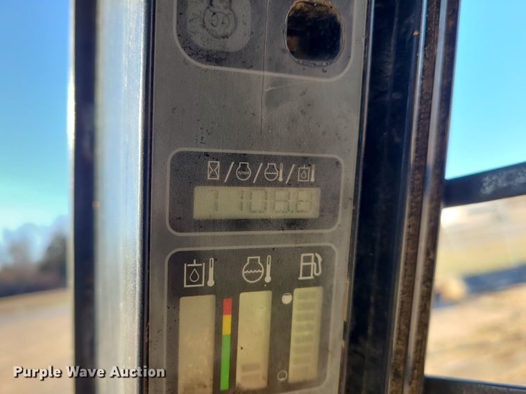 image for item LH9933 2008 Case 420CT Series 3  tracked skid steer loader