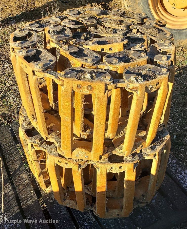 image for item LH9934 Steel over the tire skid steer tracks