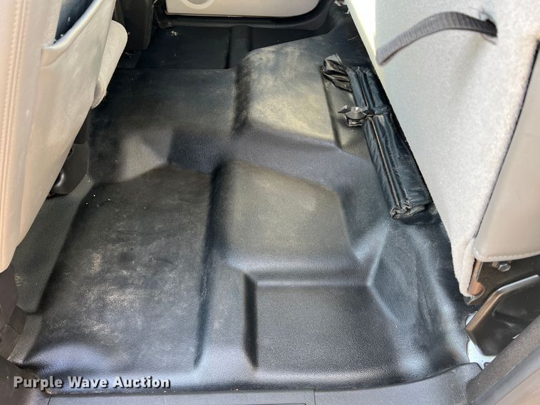 image for item LI9542 2013 Chevrolet Silverado 1500  Ext. Cab pickup truck