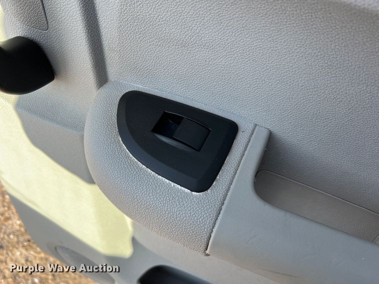 image for item LI9542 2013 Chevrolet Silverado 1500  Ext. Cab pickup truck