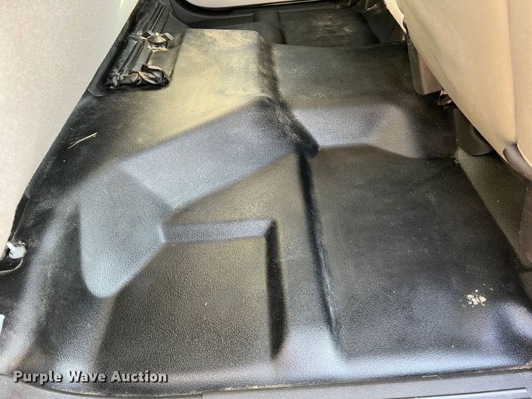 image for item LI9542 2013 Chevrolet Silverado 1500  Ext. Cab pickup truck