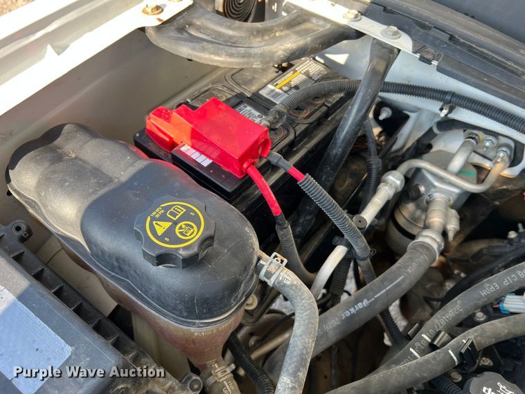 image for item LI9542 2013 Chevrolet Silverado 1500  Ext. Cab pickup truck