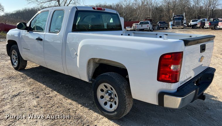 image for item LI9543 2013 Chevrolet Silverado 1500  Ext. Cab pickup truck