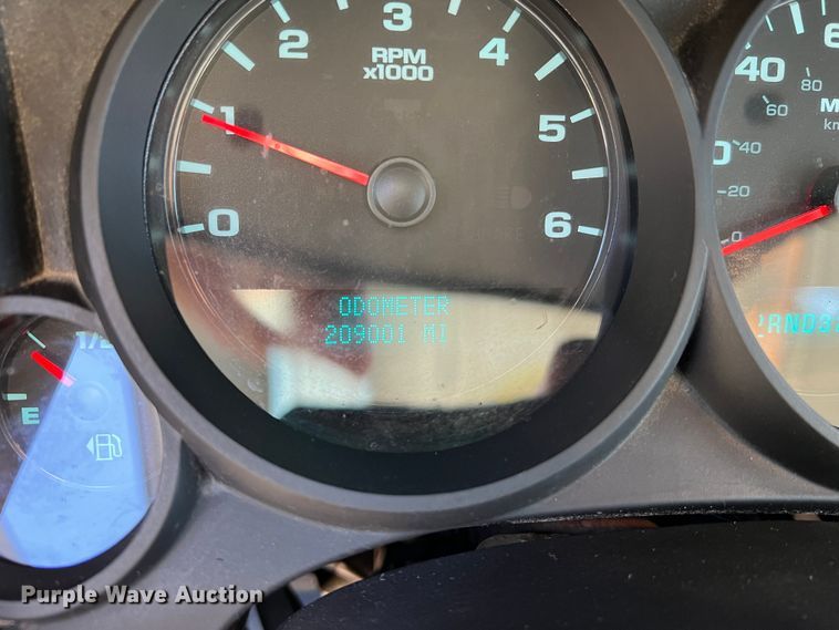 image for item LI9543 2013 Chevrolet Silverado 1500  Ext. Cab pickup truck