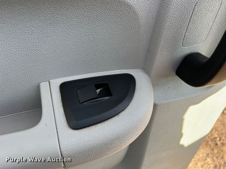 image for item LI9543 2013 Chevrolet Silverado 1500  Ext. Cab pickup truck