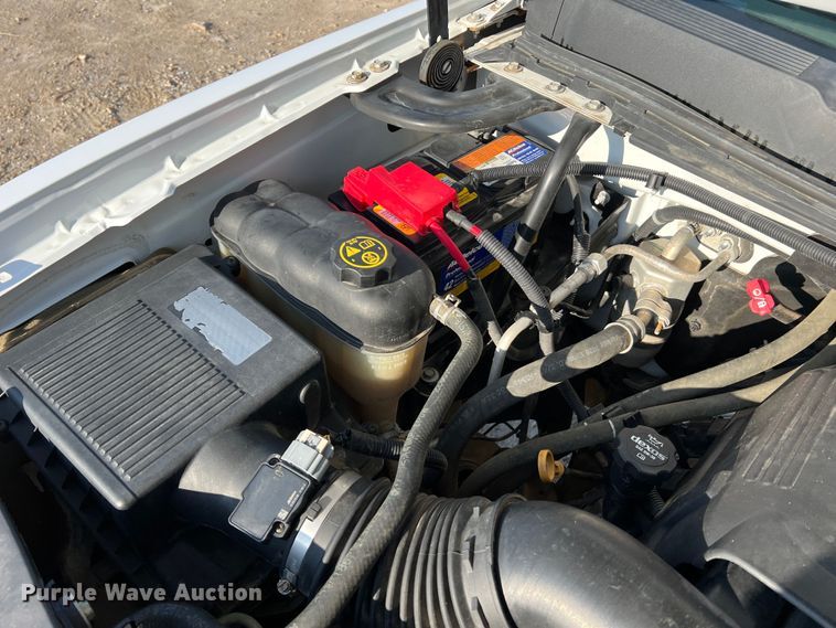 image for item LI9543 2013 Chevrolet Silverado 1500  Ext. Cab pickup truck