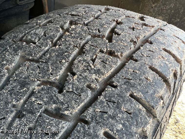 image for item LI9543 2013 Chevrolet Silverado 1500  Ext. Cab pickup truck