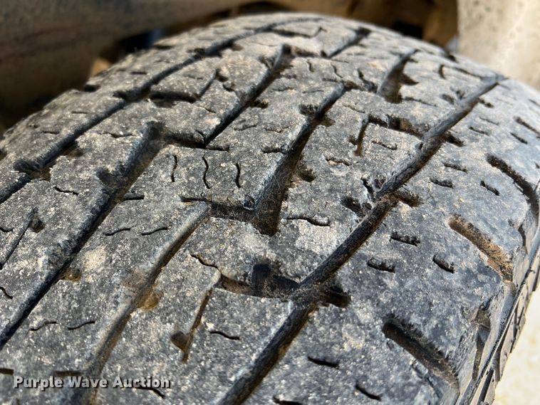 image for item LI9543 2013 Chevrolet Silverado 1500  Ext. Cab pickup truck