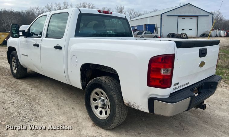 image for item LI9545 2010 Chevrolet Silverado 1500  Crew Cab pickup truck