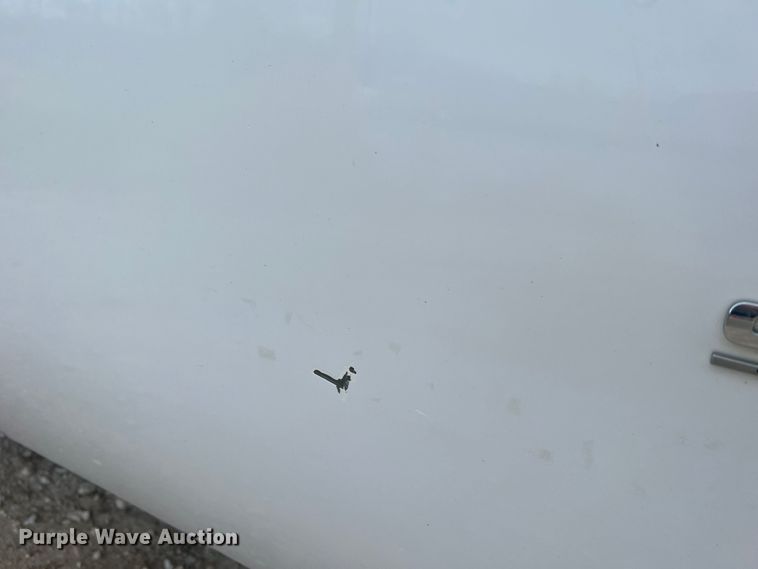 image for item LI9545 2010 Chevrolet Silverado 1500  Crew Cab pickup truck