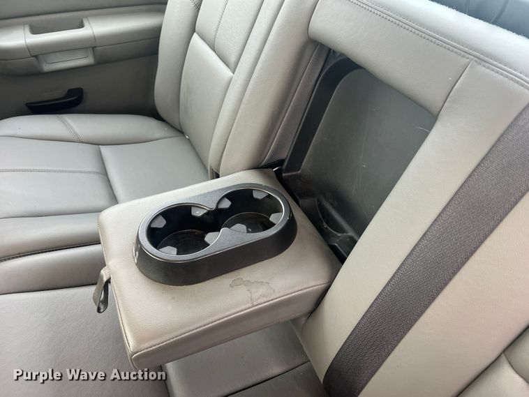 image for item LI9545 2010 Chevrolet Silverado 1500  Crew Cab pickup truck