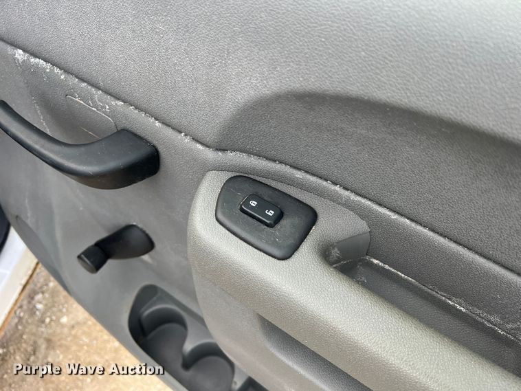 image for item LI9545 2010 Chevrolet Silverado 1500  Crew Cab pickup truck