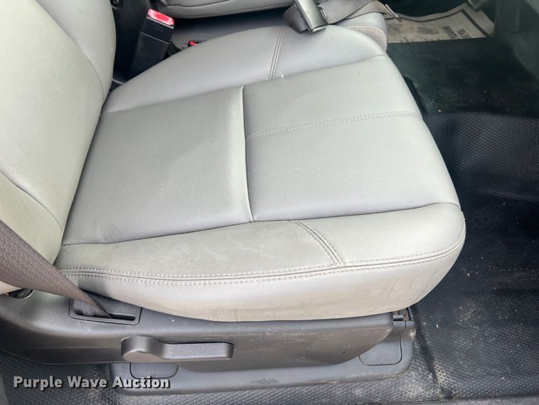 image for item LI9545 2010 Chevrolet Silverado 1500  Crew Cab pickup truck