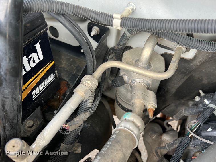 image for item LI9545 2010 Chevrolet Silverado 1500  Crew Cab pickup truck