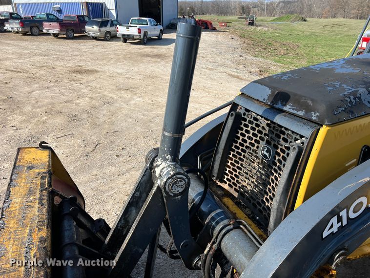 image for item LI9547 2009 John Deere 410J  backhoe