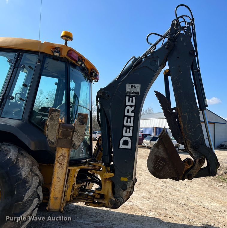 image for item LI9547 2009 John Deere 410J  backhoe