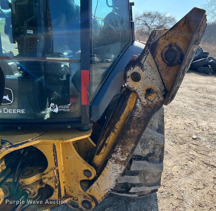 image for item LI9547 2009 John Deere 410J  backhoe