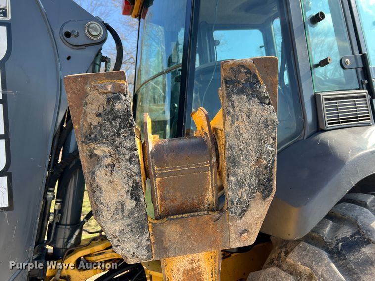 image for item LI9547 2009 John Deere 410J  backhoe