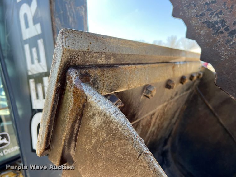 image for item LI9547 2009 John Deere 410J  backhoe