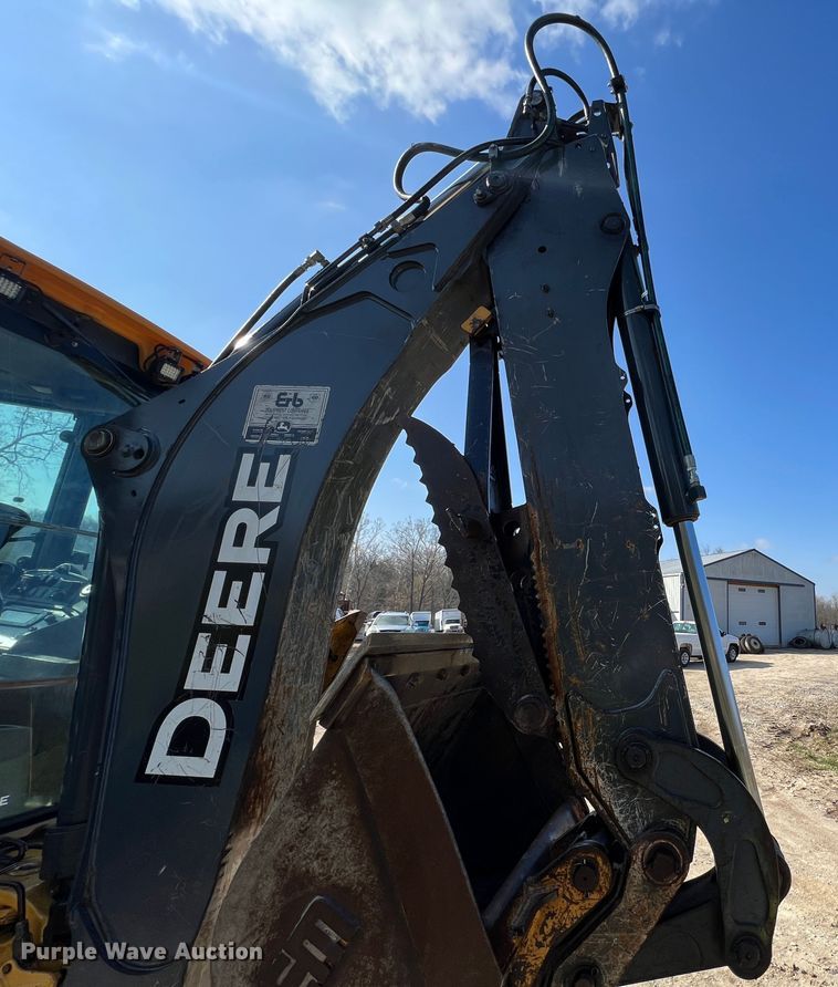 image for item LI9547 2009 John Deere 410J  backhoe