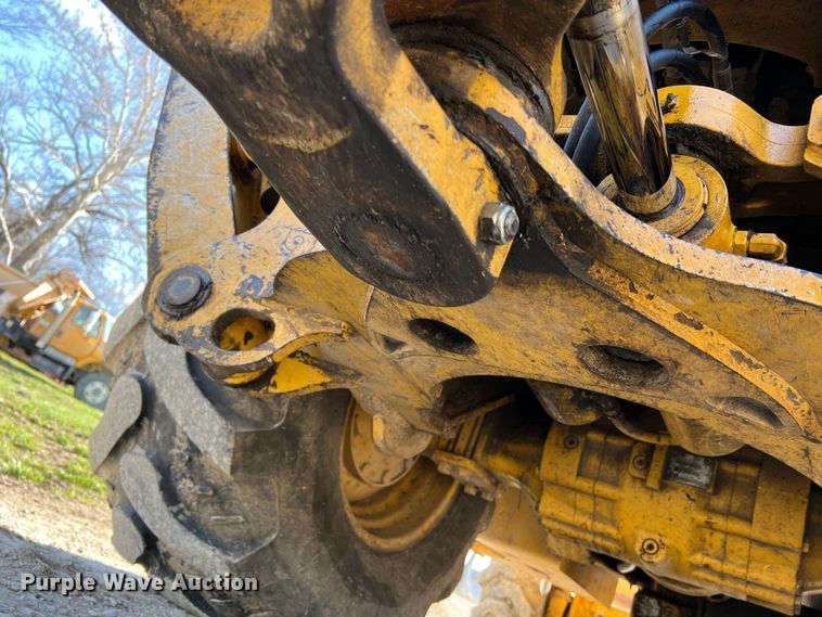 image for item LI9547 2009 John Deere 410J  backhoe