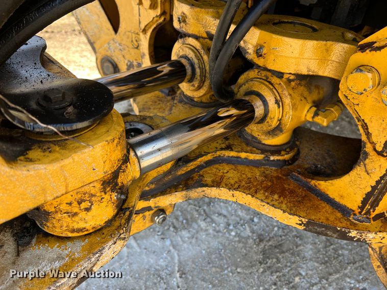 image for item LI9547 2009 John Deere 410J  backhoe