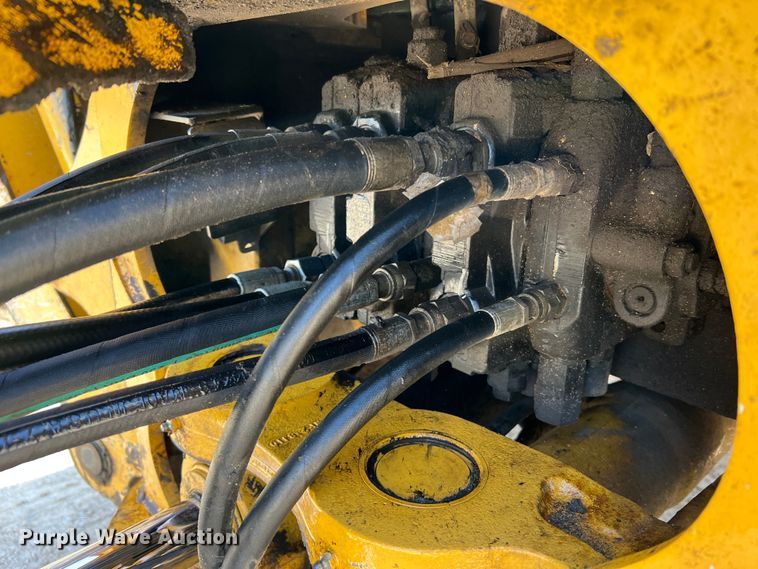 image for item LI9547 2009 John Deere 410J  backhoe