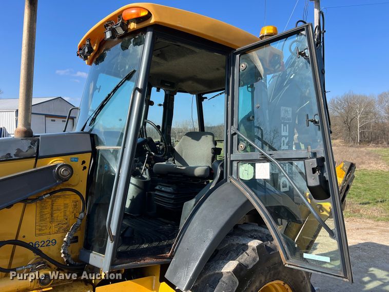 image for item LI9547 2009 John Deere 410J  backhoe