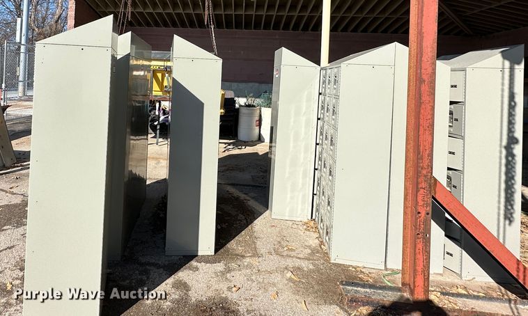 image for item LN9144 (8) lockers