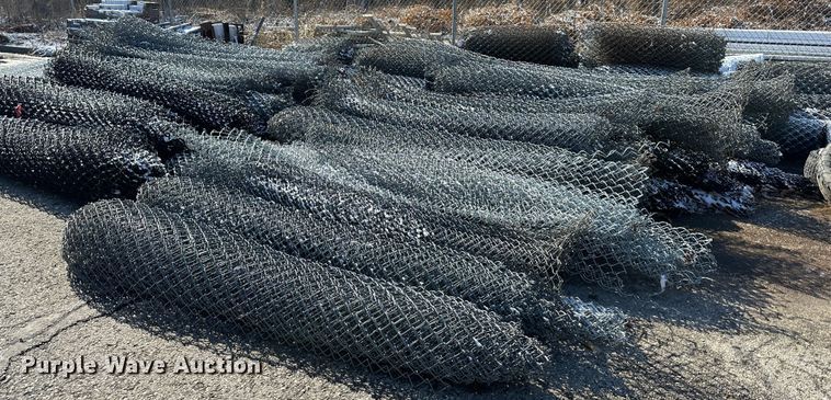image for item LN9148 Chain link fence