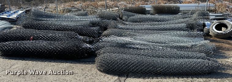 image for item LN9148 Chain link fence